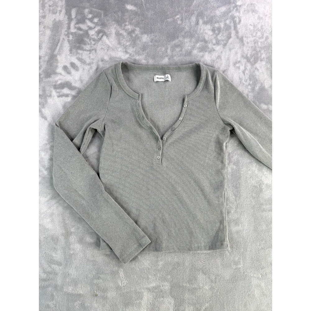 Hollister Ribbed Knit Blouse Top Womens Small Gray Henley Neck Long Sleeve 0382